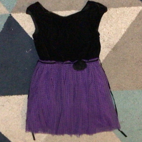 Flare Poof Dress - Picture 8 of 11